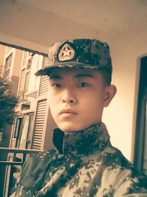 深情留给意中人aaaa的第一张照片--雅安蓝颜知己交友网